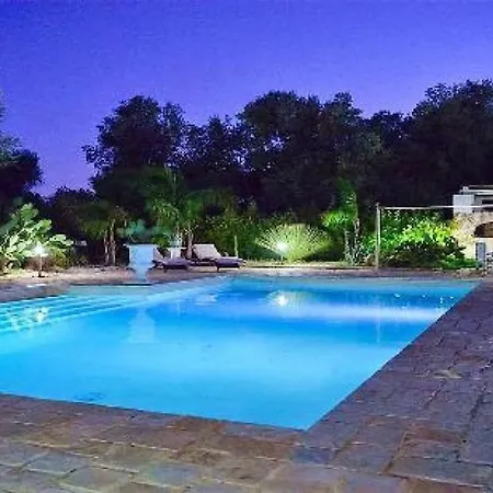 Trulli Del Gattopardo Con Piscina Ostuni